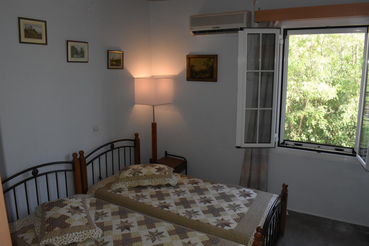 Starvillas Apartments And Studios Agia Efimia Exterior foto